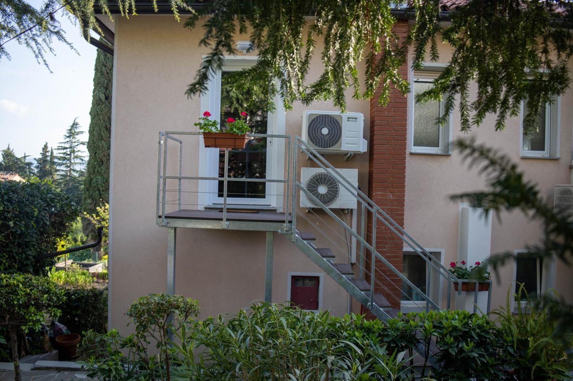 Green Park And Sunny Terrace Apartments Ankaran Exterior foto